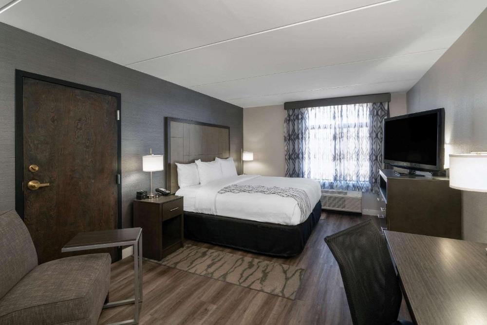 La Quinta by Wyndham Raleigh Downtown North